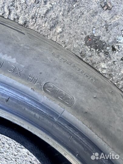 Hankook Winter I'Cept Evo 3 X W330A 285/45 R20 112V