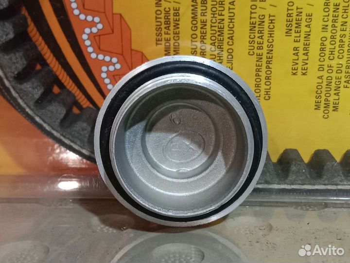 Крышка регулировки клапанов TTR 250