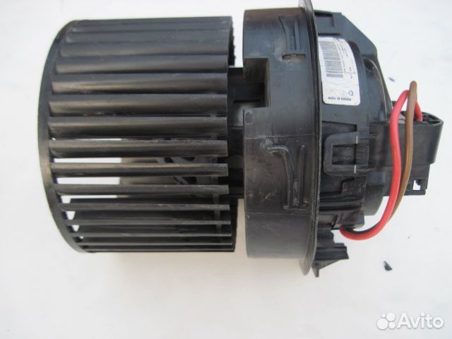 Мотор отопителя renault(Valeo t1020778jx52Ru)