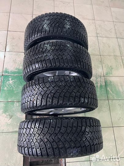 Летые диски с зимней резиной