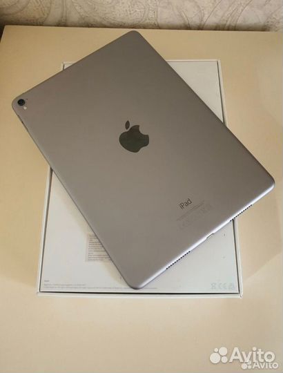 iPad Pro 32GB Wi-Fi Gray