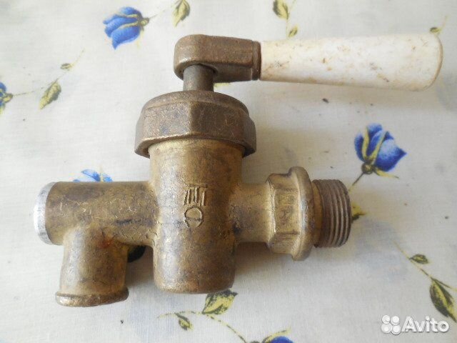 Латунный кран