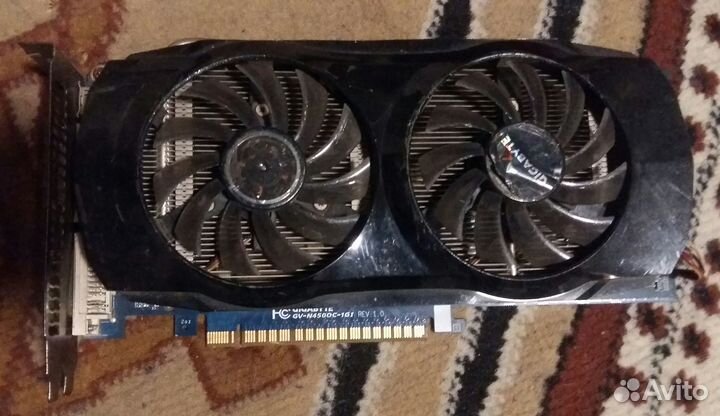 Видеокарта*gigabyte GeForce GTS 450 1024Mb