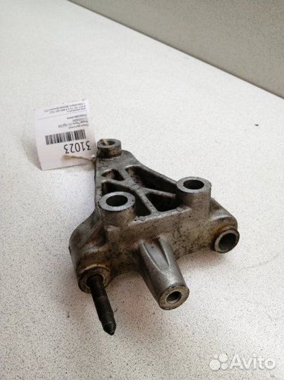 Опора двигателя Nissan Teana J31 VQ23DE