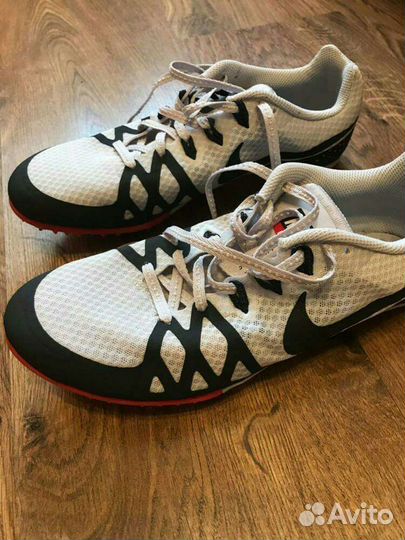 Шиповки для бега nike