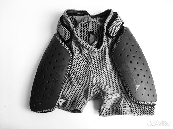 Щитки хоккейные efsi,защита спины,коньки powerslid