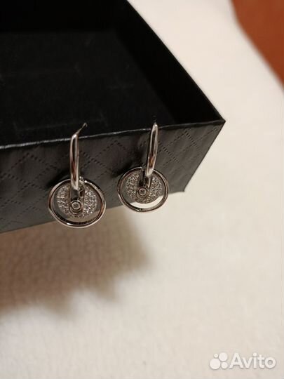 Серебряный комплект новый
