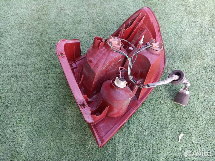 Фонарь задний левый Hyundai Getz 1.3 2003