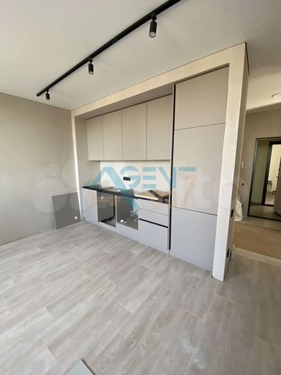 2-к. квартира, 64 м², 8/9 эт.