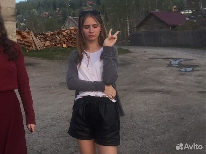 Шорты женские кожаные