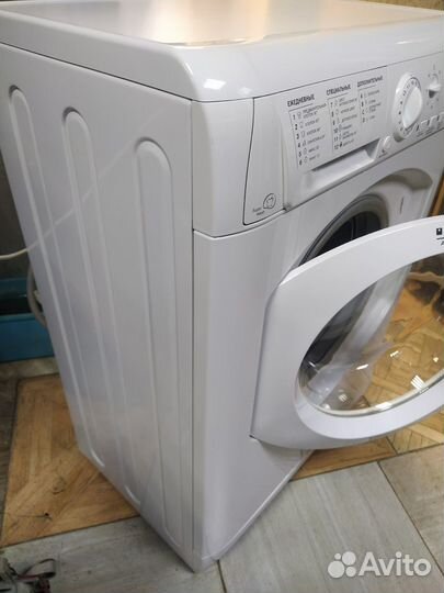 Стиральная машина Hotpoint Ariston arsl 100