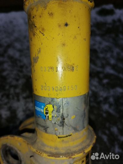 Стойки субару легаси BL - BP