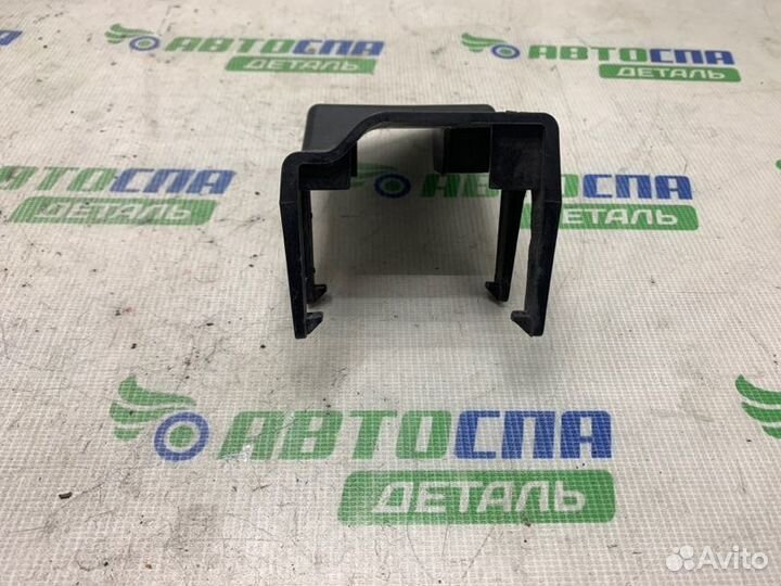 Кронштейн бампера передний левый Opel Corsa D