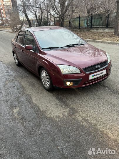 Ford Focus 1.6 МТ, 2005, 300 000 км