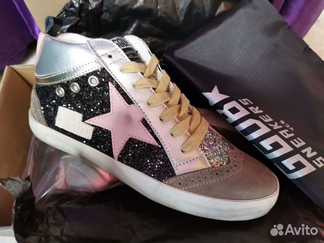 Кроссовки женские Golden Goose