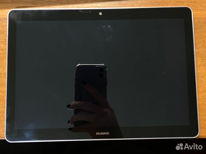 Планшет Huawei mediapad t3 10