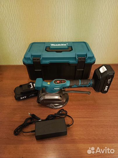 Вибро присоска Макита АКБ для укладки плитки новая