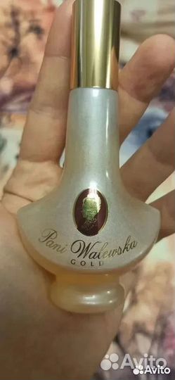 Pani Walewska Classic; Gold; Chic; Charme; Noir