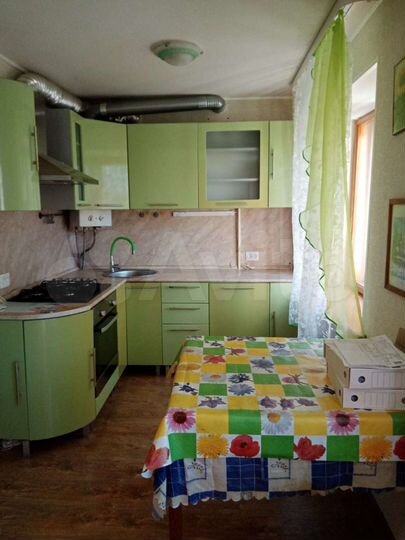 3-к. квартира, 54 м², 3/5 эт.