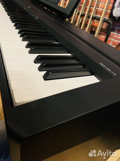 Цифровое Пианино Yamaha P48 (комплект)