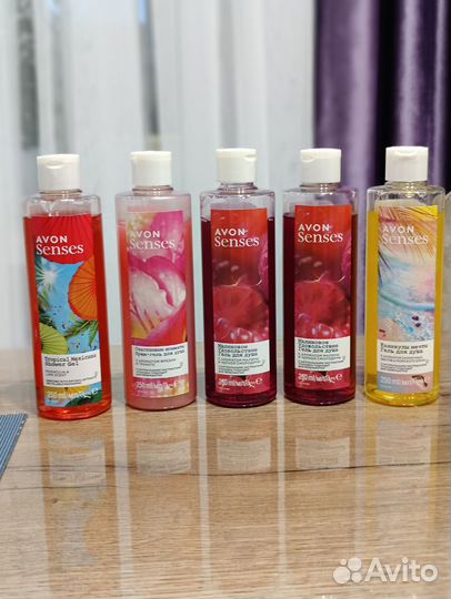 Гель для душа Avon 250 мл