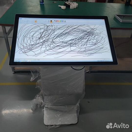 Сенсорный киоск 75 дюймов