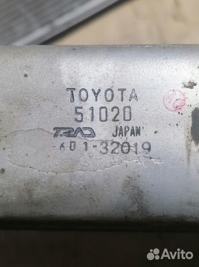 Toyota land cruiser 200 Интеркулер 1VD-FTV 4.5 D