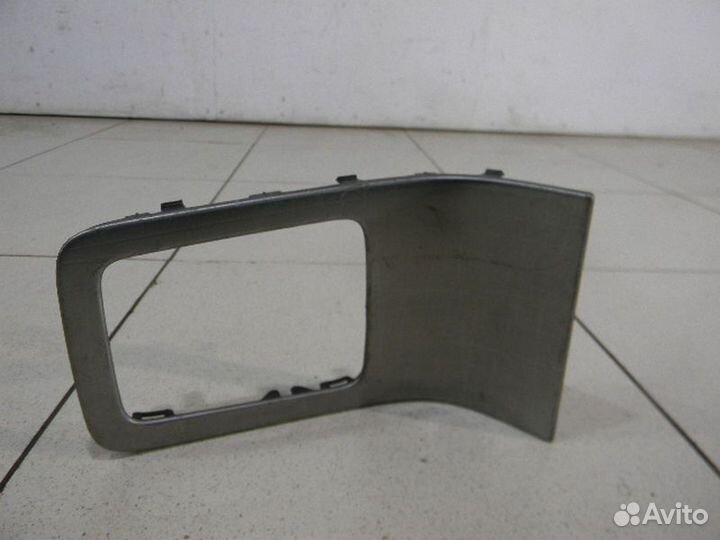 Накладка на кулису Вольво