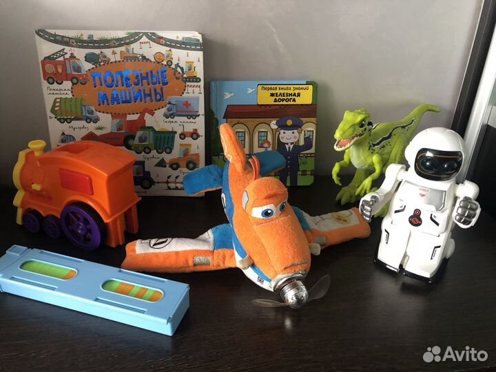 Игрушки для мальчика пакетом