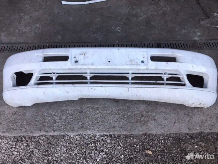 Бампер Mercedes Vito 638 601.970 1996