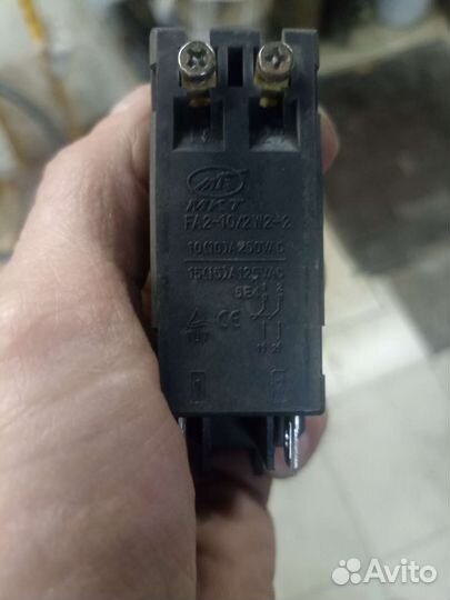 Выключатель для болгарки mkt fa2-10/2W2-2