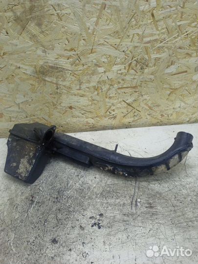 Воздуховод Ford Mondeo qxba 2008