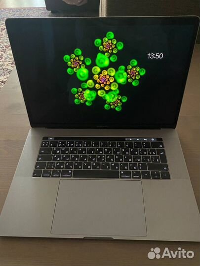 Apple MacBook Pro 15 gb16 2017