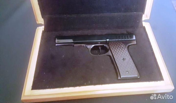 Зажигалка коллекционная. тт