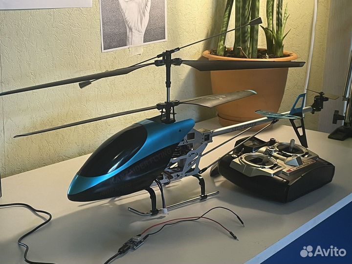 Большой Радиоуправляемый вертолет