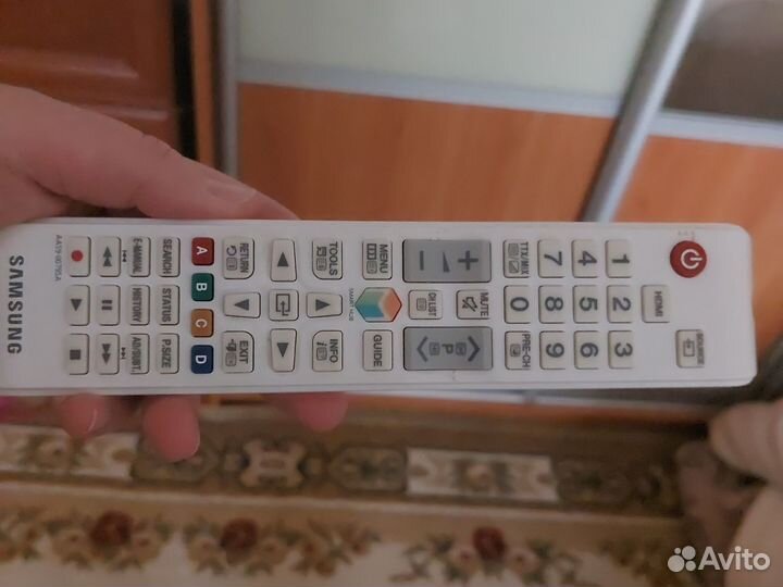 Телевизор samsung SMART tv 32