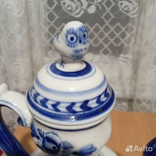 Кувшин гжель