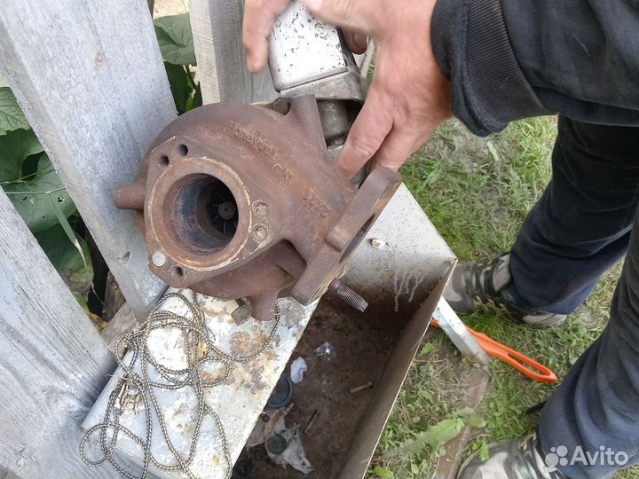 Турбина hino 300 узкая кабина