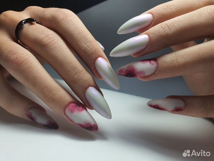 Маникюр / Наращивание ногтей