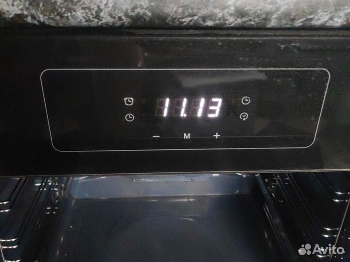 Духовой шкаф