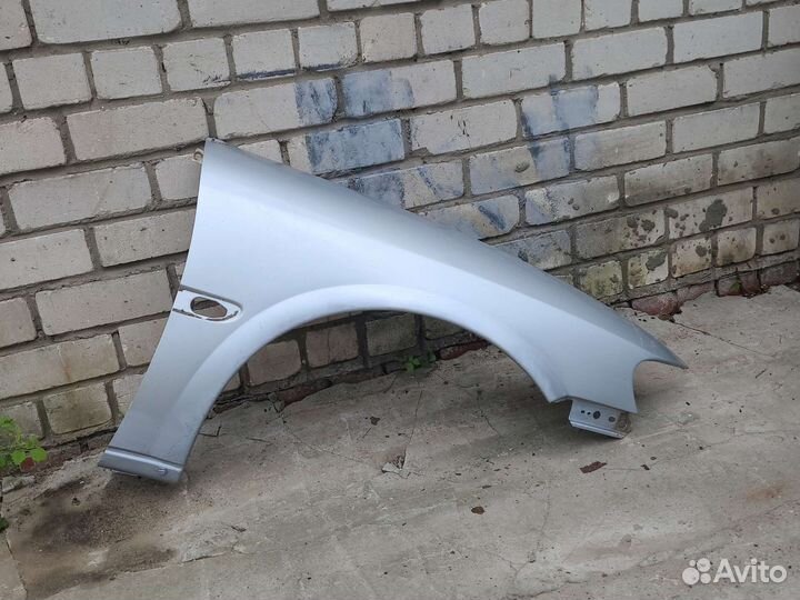 Крыло передняя правая Opel Vectra B 1999-2001