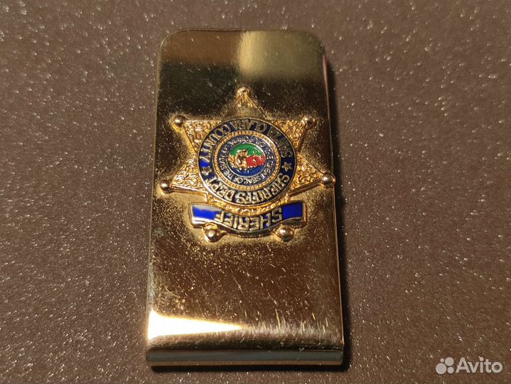 Знак шериф США Калифорния на зажиме