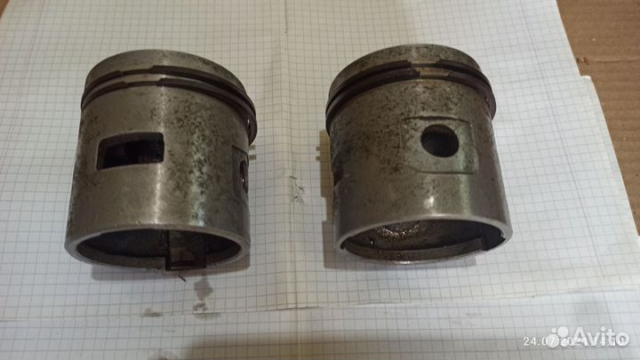 Поршень с кольцами