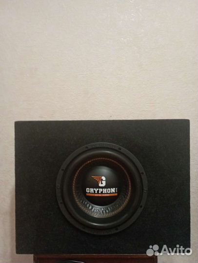 Сабвуфер автомобильный
