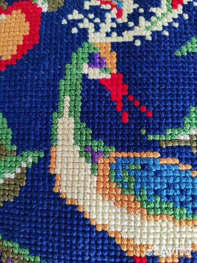 Декоративная подушка, вышивка 