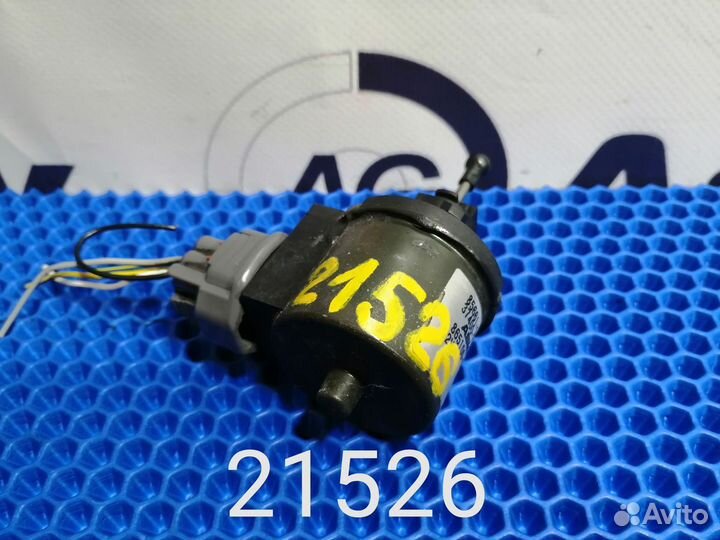 Электрокорректор фар Toyota Wish