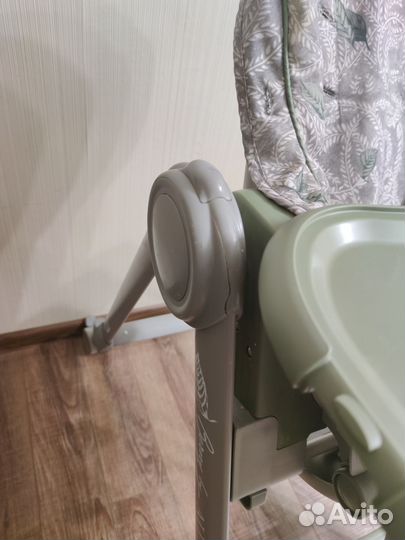 Стульчик для кормления happy baby berny v2