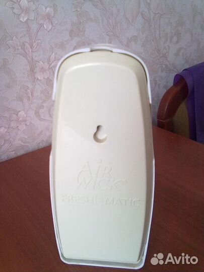 Дозатор для освежителя воздуха Air Wick