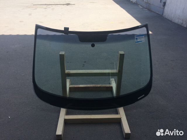 Заднее стекло Skoda Rapid Volkswagen Polo