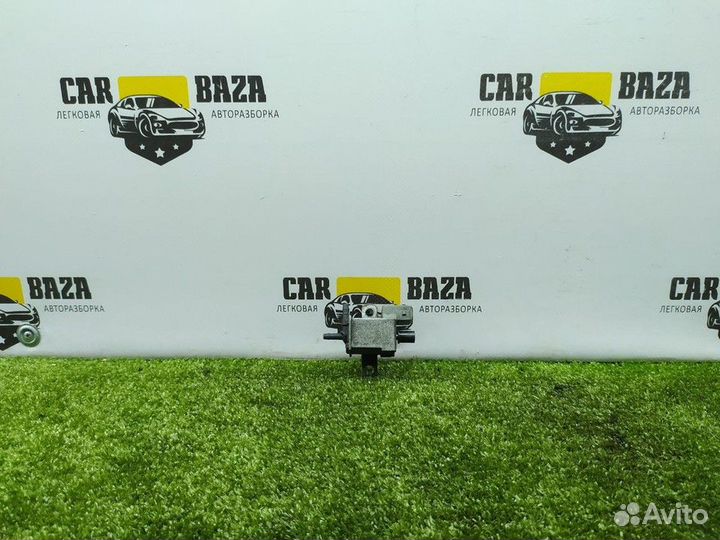 Клапан воздушного фильтра BMW 5